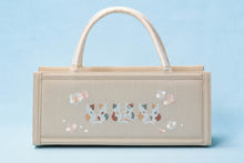画像をギャラリービューアに読み込む, 和装用 バック 絹100% 猫 刺繍 薄い砂色 衿秀 着物 お洒落 小紋 紬 お出掛け 普段用 トートバック 和装用 和服 着物初心者 茶席 お茶会 鞄 着物に合わせるバッグ 和装用バック カジュアル きもの用バック 着物用バック 小紋 付下げ 無地 小紋 紬