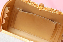 画像をギャラリービューアに読み込む, 梅 刺繍入り バッグ 白地 綴れ 和装用 衿秀 着物 振袖 成人式 十三参り 結婚式 卒業式 訪問着 付下げ 無地 小紋 高級 上質 フォーマル 単品 大人 女性 新品 着物用バッグ 和装用 和服 和装小物 お出掛け 茶席 お茶会 鞄 和装用バッグ きもの用バッグ 着物用バッグ