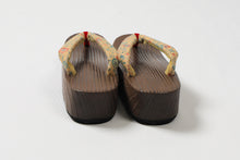 画像をギャラリービューアに読み込む, 桐草履 岡重鼻緒 下駄 女性 カジュアル 桐 夏きもの 普段履き 着物 小紋 紬 セミフォーマル お出かけ着 付下げ 無地 和装 和服 和装小物 レディース おしゃれ 可愛い 高級 大人