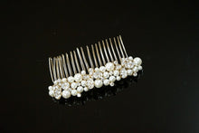画像をギャラリービューアに読み込む, パールコーム 着物 髪飾り 和服 シンプル パール ビーズ 髪留め ヘアアクセサリー コーム かわいい 洋服 兼用 ヘア 和装ヘア 和風 和装 髪飾り キラキラ 成人式 卒業式 入学式 結婚式 袴 振袖 女の子 留袖 色留袖 訪問着 フォーマル