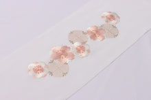 画像をギャラリービューアに読み込む, 梅 桜 紋 刺繍 正絹半衿 白 衿秀 刺繍入り 振袖 半襟 半衿 刺しゅう 着物 おしゃれ 女性 大人 普段 お稽古 高級 長襦袢 きもの 和服 和装小物 着付け小物 可愛い 衿 襟 訪問着 付下げ 紬 小紋 無地 成人式 卒業式 十三参り 袴姿 フォーマル 結婚式