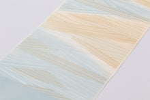 画像をギャラリービューアに読み込む, かわり織り 帯揚げ 正絹 金糸 青 ピンク ぼかし モダン 和小物さくら 着物 帯揚 名古屋帯 袋帯 帯揚げ おしゃれ コーディネート 袷 単衣 付け下げ 訪問着 和服 和装 着付け小物 帯あげ 和装小物 結婚式 入学式 卒業式 色無地 色留 フォーマル 無地 小紋