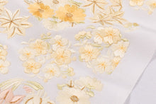 画像をギャラリービューアに読み込む, 衿元華やか 高級花丸刺繍 半衿 正絹 刺繍衿 加藤萬 着物 京都 花丸 刺繍 半襟 新品 絹 振袖 高級 長襦袢 着物 きものお出掛け 成人式 十三参り 振袖 訪問着 付下げ 小紋 女性 和服 和装小物 着付け小物 フォーマル カジュアル 可愛い 正絹半衿 衿 襟