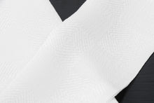 画像をギャラリービューアに読み込む, 正絹半衿 地紋入り 白無地 半衿 半襟 絹 生地 肌ざわり 衿元 綺麗 半襟 半衿 おしゃれ 普段 お出掛け 高級 長襦袢 着物 きもの 女性 和服 和装小物 着付け小物 フォーマル カジュアル 可愛い 衿 襟 木綿 訪問着 付下げ 小紋 紬 無地