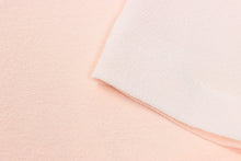 画像をギャラリービューアに読み込む, 梅の刺繍 襟巻き 着物 ショール 正絹 縮緬 和装 和装小物 マフラー 着物 晴れ着 和服 柔らか 衿秀 あたたかい 小紋 付下げ 振袖 成人式 和風 ストール 可愛い お茶 観劇 フォーマル ピンク ちりめん 生地 和柄 ショール 大判 カジュアル