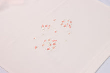 画像をギャラリービューアに読み込む, 梅の刺繍 襟巻き 着物 ショール 正絹 縮緬 和装 和装小物 マフラー 着物 晴れ着 和服 柔らか 衿秀 あたたかい 小紋 付下げ 振袖 成人式 和風 ストール 可愛い お茶 観劇 フォーマル ピンク ちりめん 生地 和柄 ショール 大判 カジュアル