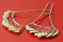 画像をギャラリービューアに読み込む, パール バチ型 松 梅 桜 簪 かんざし 大原商店 花しおり 髪飾り フォーマル 留袖 色留袖 二本差し 高級 銀杏 簪 京都 着物 結婚式 和装 髪 和服 浴衣 髪飾り かんざし 簪 和装用 着物 ヘアアクセサリー ヘアメイク 飾り 訪問着 付下げ 小紋 無地