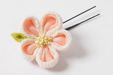 画像をギャラリービューアに読み込む, 花咲く つまみかんざし ピンク つまみ細工 簪 セット 縮緬 絞り 花しおり つまみ簪 かんざし 袴 振袖 十三参り 卒業式 成人式 ママ振り 髪飾り 着物 結婚式 和装 髪 かんざし 和服 浴衣 髪飾り かんざし 簪 高級 和装用 着物 訪問着 小紋 フォーマル ヘアアクセサリー
