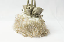 画像をギャラリービューアに読み込む, ふわふわ 牛革 利休バッグ 高級 衿秀 あおり型バック 手提げバッグ 日本製 着物 和装バッグ 着物 バッグ 普段用 お茶席 お稽古 お出かけ 手提げ トートバッグ 布 丈夫 レディース カジュアル 浴衣 着物バッグ 和装用バッグ 着物用バッグ