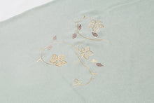 画像をギャラリービューアに読み込む, 刺繍 襟巻き 着物 ショール 正絹 縮緬 和装 和装小物 マフラー 着物 晴れ着 和服 柔らか 衿秀 あたたかい 小紋 付下げ 振袖 成人式 和風 ストール 可愛い お茶 観劇 フォーマル ピンク ちりめん 生地 和柄 ショール 大判 カジュアル