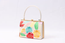 画像をギャラリービューアに読み込む, 着物 バッグ 和装用 和小物さくら 正絹 刺繍 梅 竹 刺しゅう ラメ入り 可愛い 和装バッグ 結婚式 訪問着 高級 上質 フォーマル 単品 大人 女性 新品 着物用バッグ 振袖 訪問着 付け下げ 小物入れ 鞄 着物に合わせるバッグ 和装用バック