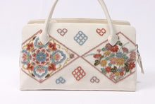 画像をギャラリービューアに読み込む, 相良刺繍 利休バック あおり型バック 手提げバッグ 日本製 着物 和装バッグ 着物 バッグ お茶席 お稽古 お出かけ 手提げ トートバッグ 布 丈夫 レディース フォーマル カジュアル 浴衣 着物バッグ 利休バッグ