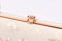 画像をギャラリービューアに読み込む, 着物 バッグ 和装用 衿秀 正絹 刺繍 可愛い 和装バッグ 結婚式 訪問着 高級 上質 フォーマル 大人 女性 新品 着物用バッグ 振袖 訪問着 付け下げ 小物入れ 鞄 着物に合わせるバッグ 和装用バック