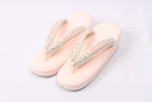 画像をギャラリービューアに読み込む, 着物 バッグ 和装用 衿秀 正絹 刺繍 可愛い 和装バッグ 結婚式 訪問着 高級 上質 フォーマル 大人 女性 新品 着物用バッグ 振袖 訪問着 付け下げ 小物入れ 鞄 着物に合わせるバッグ 和装用バック