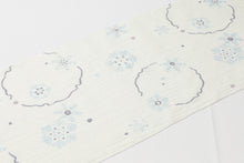 画像をギャラリービューアに読み込む, 夏着物 反物 苧麻 樋口隆司 雪輪 雪の結晶 夏 着物 薄目 未仕立て 丈夫 女性 レディース 和服 和装小物 お誂え 別誂え 絹100% 着付け 夏物 柄入り 着付け小物 夏用 おしゃれ 高級 単衣 単衣着物 カジュアル