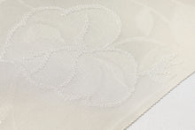 画像をギャラリービューアに読み込む, ぬれ描き友禅 着物 正絹 反物 未仕立て 小紋 葉っぱ お花 グレー しゃれ着 お洒落 街着 袷 単衣 フルオーダー 仕立て 誂え 着物初心者 着付け カジュアル 着物女子 練習 和装 和服 着付け小物 和装小物 袋帯 名古屋帯 帯付け