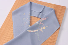 画像をギャラリービューアに読み込む, 加賀友禅 正絹半衿 笹短冊 七夕 手書き 縮緬 藍鼠 正絹 絹 半衿 本加賀友禅 作家 落款 ちりめん 着物 付下げ 小紋 無地 紬 着物全般 普段 お稽古 衿元 綺麗 半襟 おしゃれ 大人 長襦袢 女性 和服 和装小物 着付け小物 カジュアル 可愛い 衿 襟