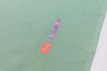 画像をギャラリービューアに読み込む, 加賀友禅 正絹半衿 柳に傘 手書き 縮緬 緑 正絹 絹 半衿 本加賀友禅 作家 落款 ちりめん 着物 付下げ 小紋 無地 紬 着物全般 普段 お稽古 衿元 綺麗 半襟 おしゃれ 大人 長襦袢 女性 和服 和装小物 着付け小物 カジュアル 可愛い 衿 襟