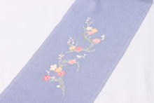 画像をギャラリービューアに読み込む, 加賀友禅 正絹半衿 波に梅 手書き 縮緬 青 正絹 絹 半衿 本加賀友禅 作家 落款 ちりめん 着物 付下げ 小紋 無地 紬 着物全般 普段 お稽古 衿元 綺麗 半襟 おしゃれ 大人 長襦袢 女性 和服 和装小物 着付け小物 カジュアル 可愛い 衿 襟