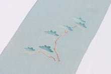 画像をギャラリービューアに読み込む, 加賀友禅 正絹半衿 手書き 縮緬 緑 正絹 絹 半衿 本加賀友禅 作家 落款 ちりめん 着物 付下げ 小紋 無地 紬 着物全般 普段 お稽古 衿元 綺麗 半襟 おしゃれ 大人 長襦袢 女性 和服 和装小物 着付け小物 カジュアル 可愛い 衿 襟