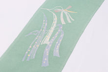 画像をギャラリービューアに読み込む, 加賀友禅 正絹半衿 とんぼ 秋 手書き 縮緬 緑 正絹 絹 半衿 本加賀友禅 作家 落款 ちりめん 着物 付下げ 小紋 無地 紬 着物全般 普段 お稽古 衿元 綺麗 半襟 おしゃれ 大人 長襦袢 女性 和服 和装小物 着付け小物 カジュアル 可愛い 衿 襟