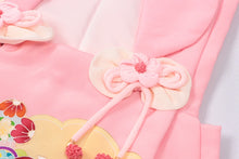 画像をギャラリービューアに読み込む, 日本製 被布コート 単品 七五三 着物 3歳 女の子 正絹 被布着 被布 初節句 衣装 絹100% 羽織り 和装 3歳 7歳 女の子 古典 正絹 きんちゃく キッズ 女の子 ガールズ 女児 七五三 日本製 衿秀 子供 初詣 桃の節句 防寒 子供 着物 正月 和服 和装 子ども用 ピンク 友禅模様