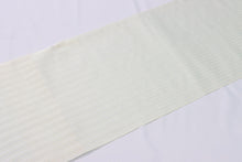 画像をギャラリービューアに読み込む, お召し紬 反物 紬 着物 白 ホワイト 縞 袷 西村織物 博多伝統工芸 単衣 紬 お召 献上模様 おしゃれ カジュアル 単衣 女性 レディース 和服 和装小物 着付け 柄入り 着付け小物 おしゃれ カジュアル 単衣着物 お召 御召 紬