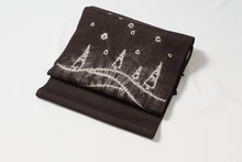 画像をギャラリービューアに読み込む, 名古屋帯 反物 正絹 絞り 桐生 桐生絞り 名門 泉織物 謹製 菱絞り 茶色 帯 未仕立て 九寸名古屋帯 なごや帯 おしゃれ カジュアル お洒落 高級 着付け レディース 色無地 無地 付下げ 紬 小紋 木綿 きもの 着物 女性 和服 和装小物 着付け小物 単衣 袷