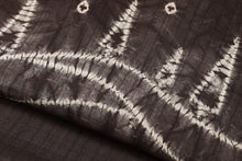 画像をギャラリービューアに読み込む, 名古屋帯 反物 正絹 絞り 桐生 桐生絞り 名門 泉織物 謹製 菱絞り 茶色 帯 未仕立て 九寸名古屋帯 なごや帯 おしゃれ カジュアル お洒落 高級 着付け レディース 色無地 無地 付下げ 紬 小紋 木綿 きもの 着物 女性 和服 和装小物 着付け小物 単衣 袷