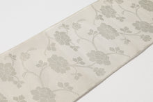 画像をギャラリービューアに読み込む, 法要用 夏 名古屋帯 夏帯 反物 正絹 未仕立て 西陣 絽綴れ グレー 夏用 帯 名古屋帯 九寸名古屋帯 夏物 着物 盛夏 カジュアル 和服 和装 和装小物 着付け 小物 夏の帯 夏の着物 涼しい 涼しげ お洒落 女性用 盛夏 単衣 無地 喪服