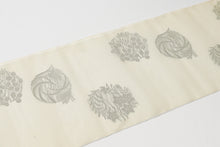 画像をギャラリービューアに読み込む, 法要用 夏 名古屋帯 夏帯 反物 正絹 未仕立て 西陣 絽綴れ 花丸 秋の七草 グレー 夏用 帯 名古屋帯 九寸名古屋帯 夏物 着物 盛夏 カジュアル 和服 和装 和装小物 着付け 小物 夏の帯 夏の着物 涼しい 涼しげ お洒落 女性用 盛夏 単衣 無地 喪服