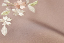 画像をギャラリービューアに読み込む, 当店オリジナル 名古屋帯 反物 正絹 塩瀬 桜の刺繍 春 ひな祭り 帯 刺しゅう 未仕立て 九寸名古屋帯 なごや帯 おしゃれ カジュアル お洒落 高級 着付け レディース 色無地 無地 きもの 着物 女性 和服 和装小物 着付け小物 無地 紬 小紋