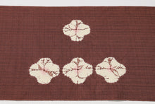 画像をギャラリービューアに読み込む, 名古屋帯 反物 正絹 絞り 桐生 桐生絞り 名門 泉織物 謹製 菱絞り 茶色 帯 未仕立て 九寸名古屋帯 なごや帯 おしゃれ カジュアル お洒落 高級 着付け レディース 色無地 無地 付下げ 紬 小紋 木綿 きもの 着物 女性 和服 和装小物 着付け小物 単衣 袷