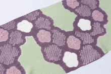 画像をギャラリービューアに読み込む, 梅 帯揚げ 正絹 絞り 春 梅柄 若草色 紫 衿秀 高級 和服 着物 しゃれ袋 名古屋帯 おしゃれ カジュアル 袷 単衣 お茶会 付下げ 色無地 小紋 紬 木綿 着付け小物 帯あげ 和装小物