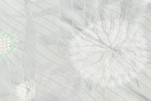 画像をギャラリービューアに読み込む, 丸い模様 夏 帯揚げ 正絹 絞り 薄いグレー 加藤萬 みふじ きもの 夏用 夏着物 上質 単衣 帯あげ 染 名古屋帯 フォーマル 和装小物 帯あげ 夏物 着付け小物 紗 絽 お稽古 夏祭り 夏支度 訪問着 付下げ 無地 小紋 紬 浴衣 カジュアル ゆかた 浴衣 夏用帯揚げ