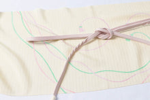 画像をギャラリービューアに読み込む, 組紐模様 夏 帯揚げ 正絹 絞り 絽 友禅 クリーム色 紫 加藤萬 みふじ きもの 夏用 夏着物 上質 単衣 帯あげ 染 名古屋帯 フォーマル 和装小物 帯あげ 夏物 着付け小物 紗 絽 お稽古 夏祭り 夏支度 訪問着 付下げ 無地 小紋 紬 浴衣 カジュアル ゆかた 浴衣 夏用帯揚げ