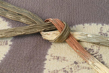 画像をギャラリービューアに読み込む, 純国産 平組 帯締め 正絹 龍工房 高級 帯〆 豪華 金糸 茶色 緑色 小紋 名古屋帯 帯 コーディネート おしゃれ 名古屋帯 袋帯 袷 単衣 組紐 着物 和装 着付け小物 和装小物 フォーマル 結婚式 七五三 訪問着 礼装用 色留袖 帯締め 日本製 国産