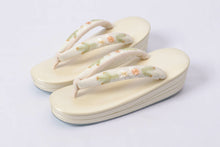 画像をギャラリービューアに読み込む, 草履 着物 和服 刺繍 和装 普段 フォーマル 衿秀 履き 女性 レディース 普段 履き 鼻緒 女性 レディース 単品 カジュアル