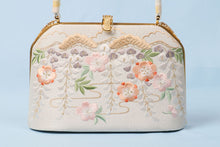 画像をギャラリービューアに読み込む, 桜 藤 松 刺繍 がま口 バッグ 和装 手提げ 衿秀 高級 フォーマル 鞄 着物 刺繍 訪問着 上質 単品 大人 女性 新品 着物用バッグ 和装用 七五三 結納 結婚式 バッグ 和柄 成人式 訪問着 振袖 入学式 卒業式 和装小物