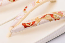 画像をギャラリービューアに読み込む, 熨斗模様 和装用バッグ 草履 セット 衿秀 着物 バッグ 和装用 綴れ 留袖 色留袖 成人式 十三参り 結婚式 卒業式 訪問着 高級 上質 フォーマル 大人 女性 着物用バッグ 和装用 和服 和装小物 お出掛け 茶席 お茶会 鞄 和装用バッグ きもの用バッグ 着物用バッグ