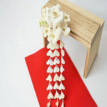 画像をギャラリービューアに読み込む, つまみ簪 つまみ 簪 縮緬 かんざし つまみ細工 花しおり 振袖 十三参り 成人式 かわいい ママ振り 髪飾り