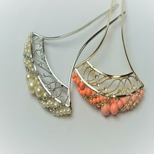 画像をギャラリービューアに読み込む, パール サンゴ バチ型 松 梅 桜 簪 かんざし 花しおり 髪飾り フォーマル 留袖 色留袖