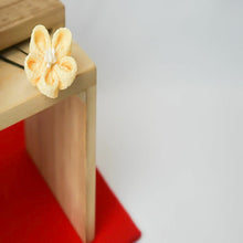 画像をギャラリービューアに読み込む, つまみ簪 つまみ 簪 縮緬 かんざし つまみ細工 花しおり 振袖 十三参り 成人式 かわいい ママ振り 髪飾り