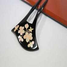 画像をギャラリービューアに読み込む, 黒 バチ型 松 梅 桜 簪 かんざし 花しおり 髪飾り フォーマル 留袖 色留袖