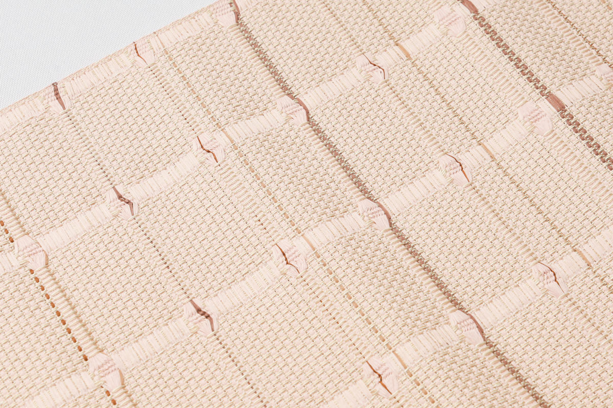 八寸名古屋帯　米沢織　 格子　チェック柄　ベージュ　ローズピンク 八寸名古屋帯 米沢織 格子 チェック柄 米沢織 ベージュ ローズ